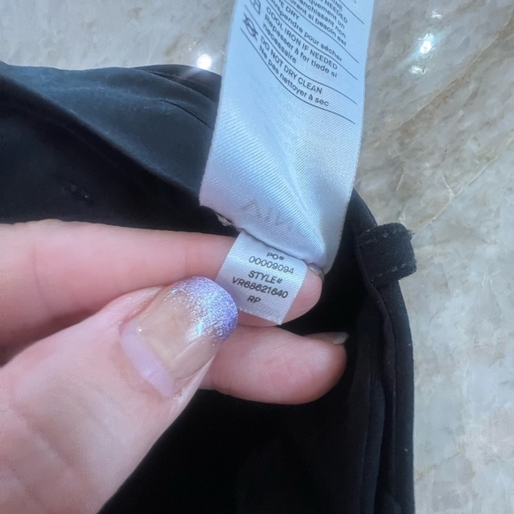 VINCE BLACK CROP JAPANESE CREPE FLAT FRONT STRAIGHT LEG TROUSER WITH BACK POCKET - Picture 2 of 10